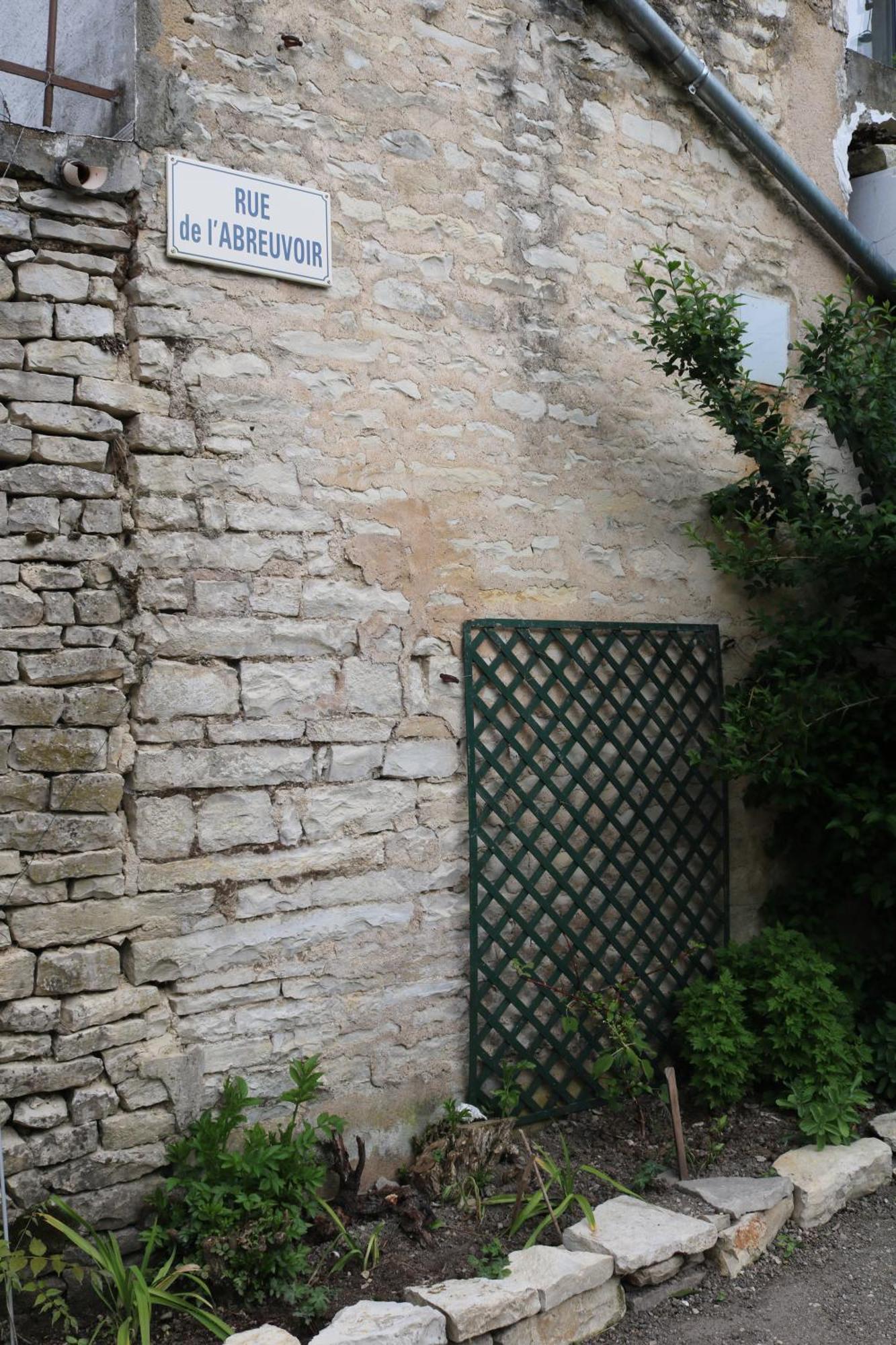 Holiday home Repos Au Calme Pour Deux Lucy-sur-Cure
